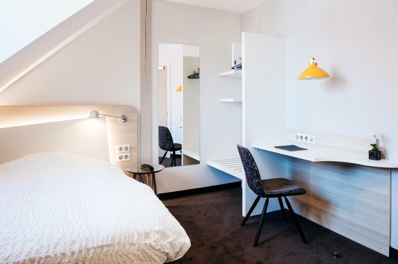 Logis Hotel Restaurant Au Lion Rouge Bartenheim Luaran gambar
